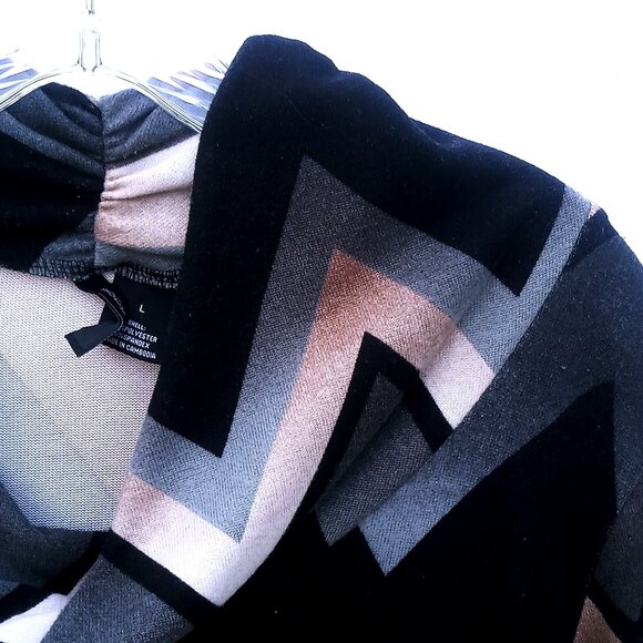 New Directions Women's Large Chevron Pattern Zig Zag Long Sleeve Cowl Neck Top - Picture 5 of 10